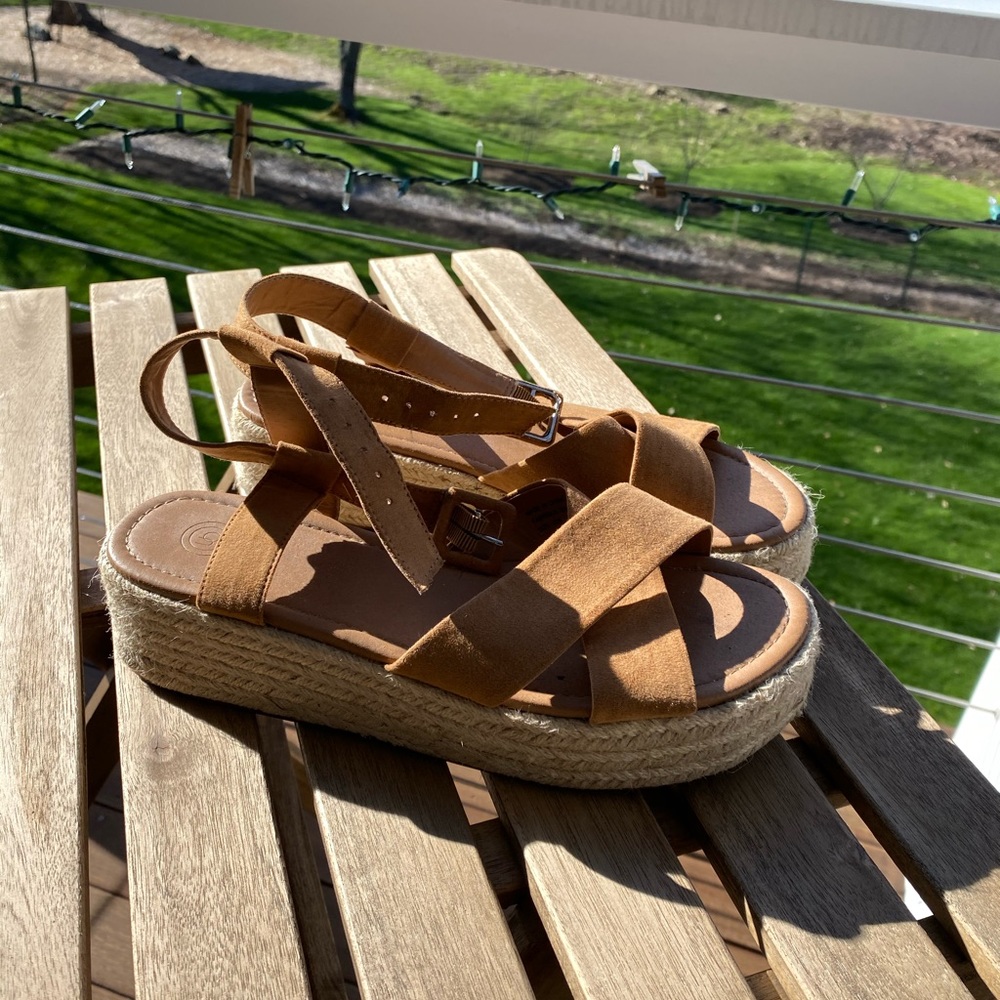 Urban Outfitters Platform Sandals